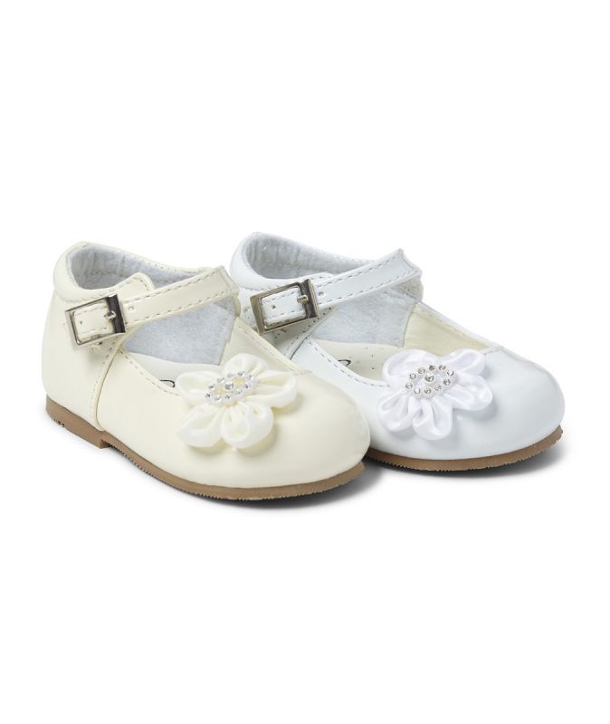 Baby girl shoes store online shopping