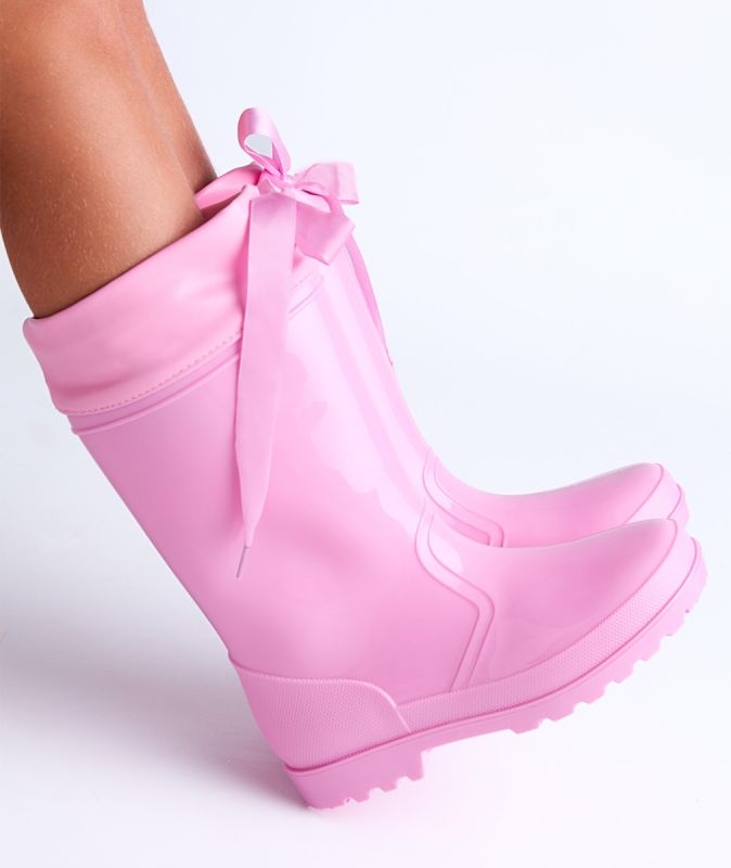 Girls wellington boots